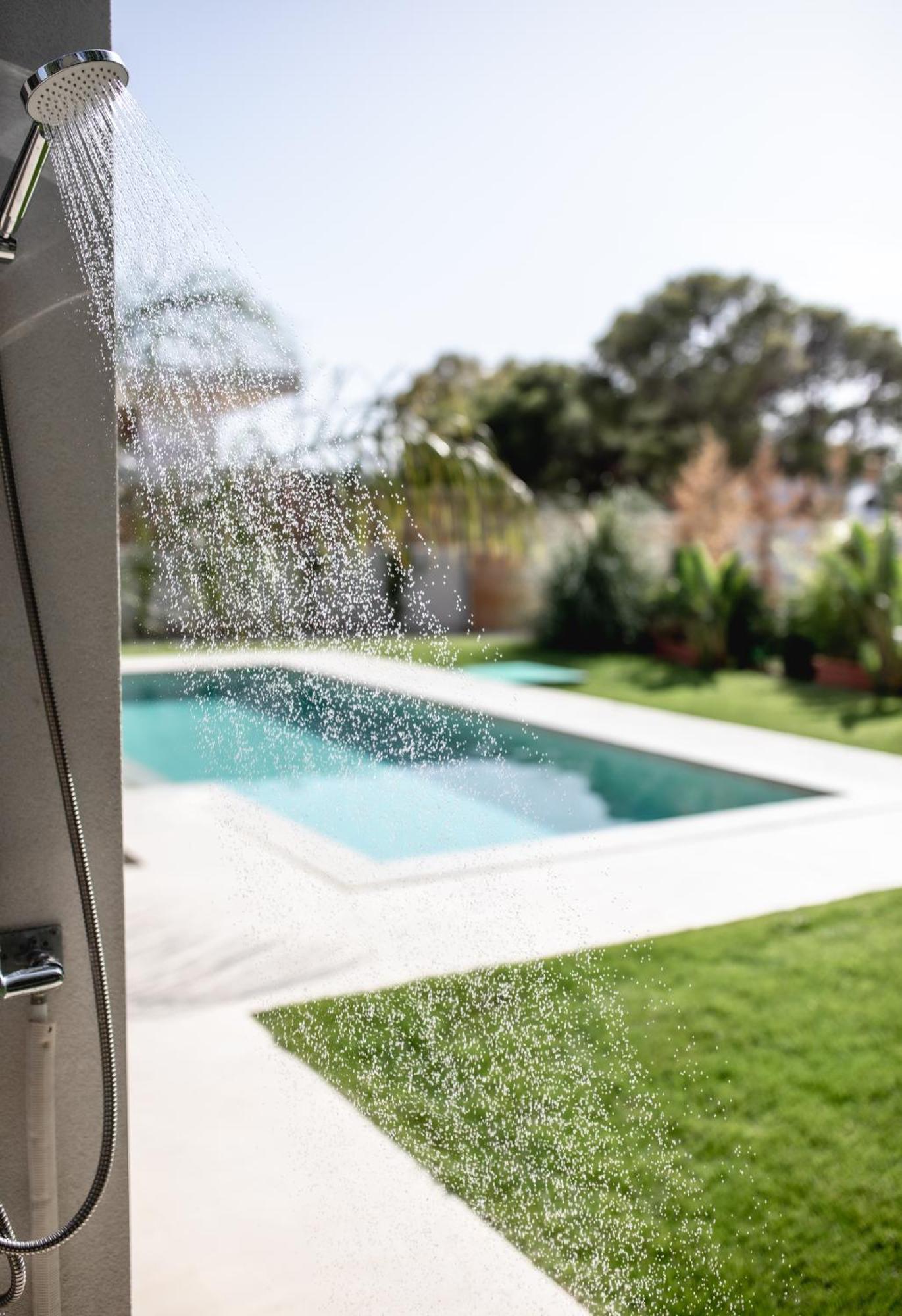 Villa Kala Loutraki - Private Pool & Sauna I Beach Bagian luar foto