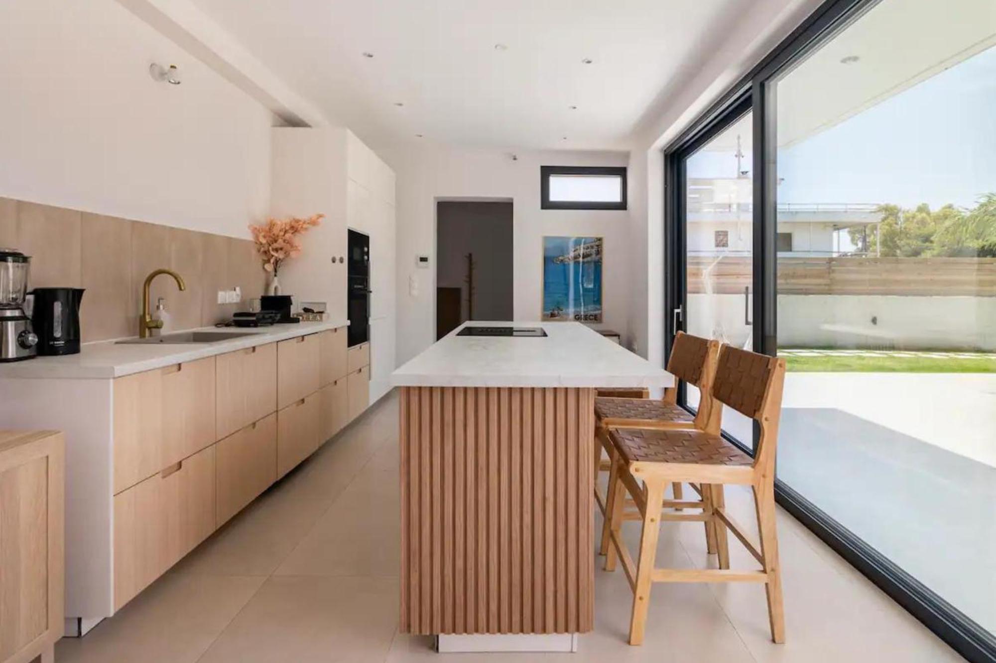 Villa Kala Loutraki - Private Pool & Sauna I Beach Bagian luar foto